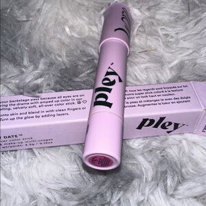 Pley Date All Over Color Stick in Turntable NEW